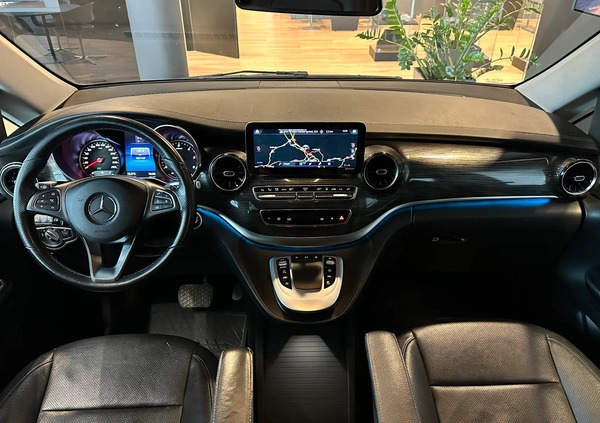 Mercedes-Benz Klasa V cena 289900 przebieg: 102138, rok produkcji 2021 z Nowy Staw małe 407